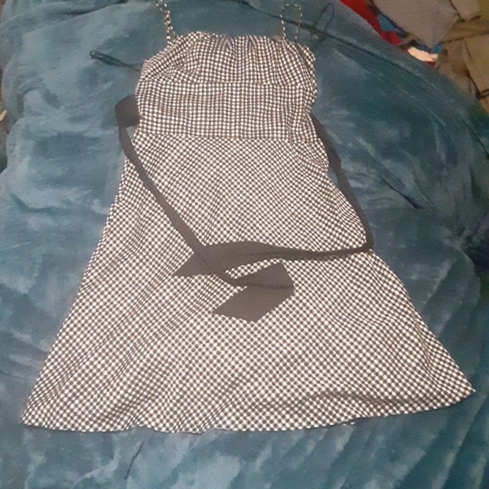 I am going to list items on Poshmark for the very FIRST time. Lots of dresses.